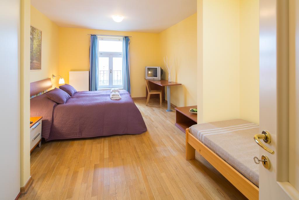City Lounge Hotel Praga Quarto foto