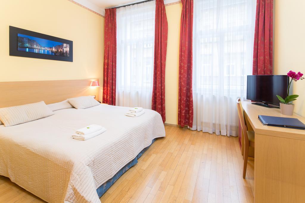 City Lounge Hotel Praga Quarto foto