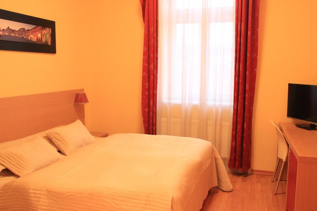 City Lounge Hotel Praga Exterior foto
