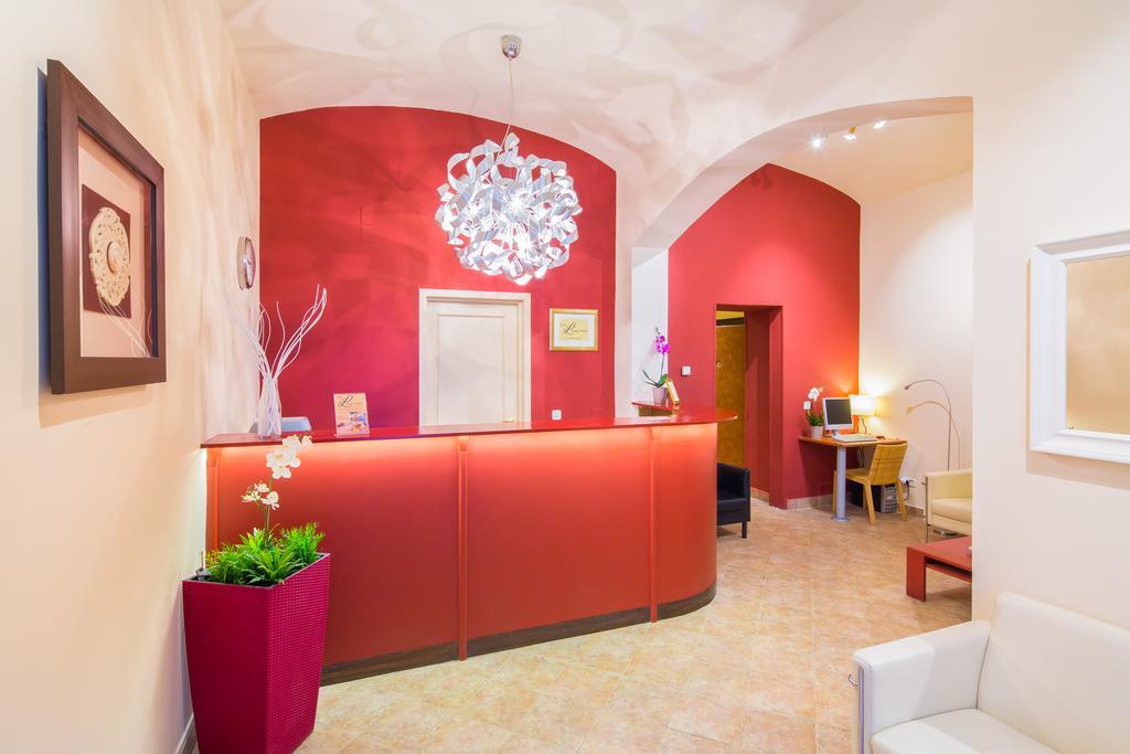 City Lounge Hotel Praga Exterior foto